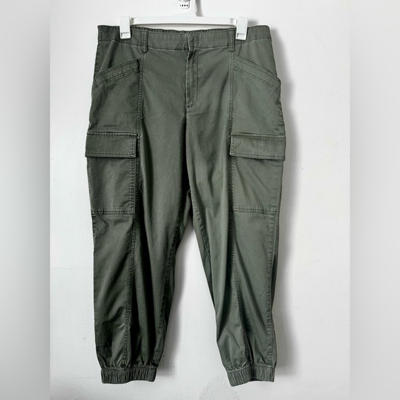GAP Pants - GAP Olive Green Cargo Jogger Pants Women’s XL High Rise Utility Ankle